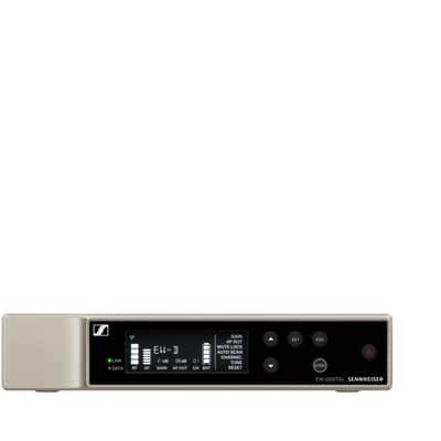 Sennheiser EW-D-835-S Digital Wireless Handheld System with e835 Capsule - R1-6: 520-576 MHz image 3