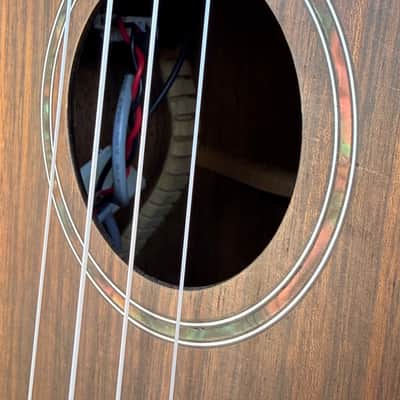 Fender California Coast Ukulele Rincon With Electronics image 7