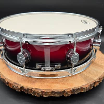 DW Pacific LX All Maple 14 X 5.5 Snare Drum, Transparent Red to Black Fade image 3