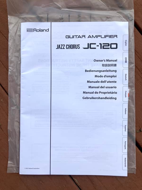 Roland JC-120 owner’s manual image 1
