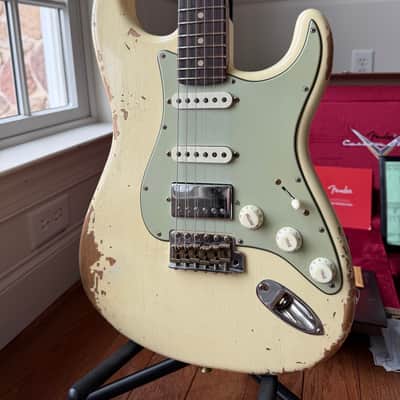 2026 Fender Custom Shop '62 Stratocaster HSS Heavy Relic - Vintage White image 2