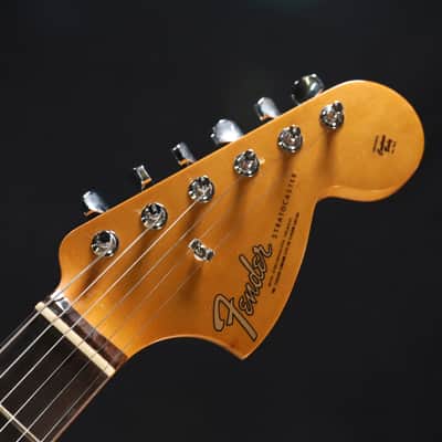 Fender Vintera III Late 60s Stratocaster Rosewood Fingerboard Ocean Turquoise 413 image 4