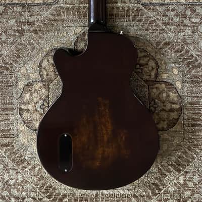 Eastman SB55/v-SB Solid Body Electric in Antique Sunburst Varnish w/ Hard Case & Free Pro Setup image 9