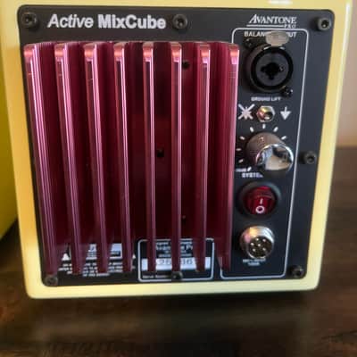 Avantone Pro Active MixCubes (Pair) 2011 - Present - Buttercream image 6