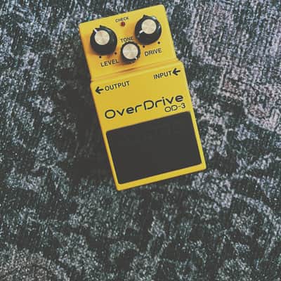 Boss OD-3 OverDrive (Silver Label) 1997 - Present - Yellow image 1