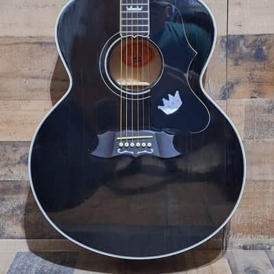 1996 Gibson J-200 Elvis Presley "The King" Legend Series #72 of 250 Limited Edition W/OHSC image 1