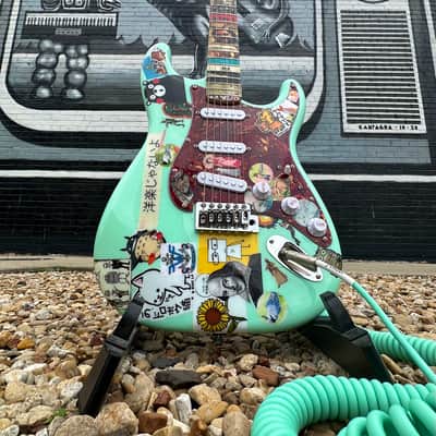 The  Weezer Guitar by Gepettos Guild - Seafoam Green Rivers Cuomo image 9