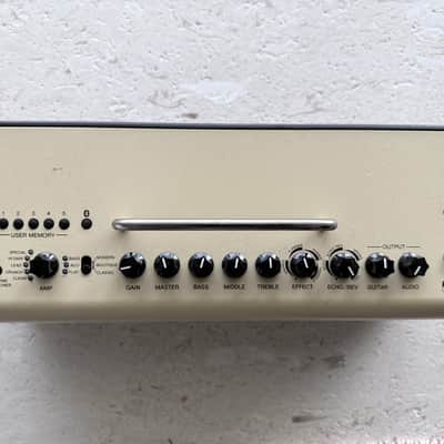 Yamaha THR30II-WL 30-Watt 2x3.5" Wireless Stereo Digital Modeling Guitar Combo 2019 - Present - Tan image 3
