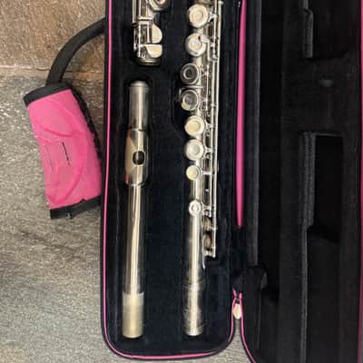 Armstrong 104 Student Model Flute image 1