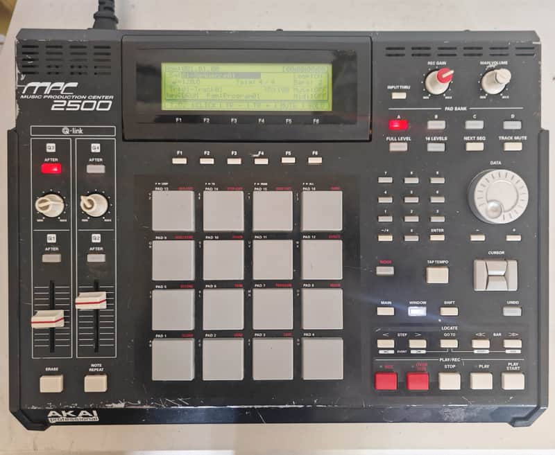Akai MPC2500 Music Production Center 2005 - 2013 - Black (check description) image 1