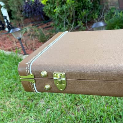 Fender G&G Strat/Tele case 2012 - Brown Tolex with gold plush interior image 12