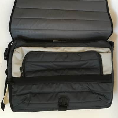 MONO Cases The Kontroller - Grey image 3
