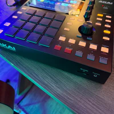Akai MPC One Standalone MIDI Sequencer 2020 - Present - Black image 3
