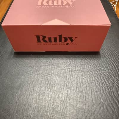 Universal Audio Ruby ’63 Top Boost Amplifier 2022 - Present - Ruby / Silver image 5