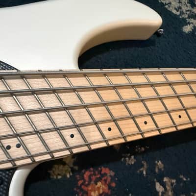 Dingwall NG2 Adam "Nolly" Getgood Signature 5-String - Ducati Pearl White image 7