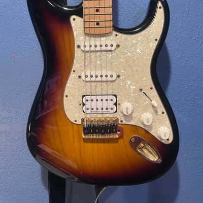 Fender Player Deluxe Stratocaster HSS Maple Fretboard 2004-2016 image 4