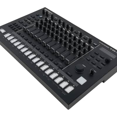 Roland TR-8S Drum Machine + Groovebox [USED] image 3