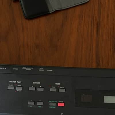Yamaha SY35 Dynamic Vector Synthesizer image 4