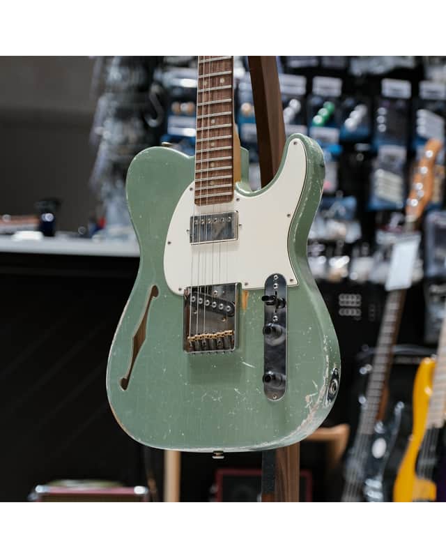 G&L ASAT Classic Bluesboy Semi-Hollow