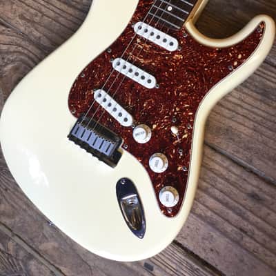 Fender American Standard Stratocaster 1984 Olympic White image 4