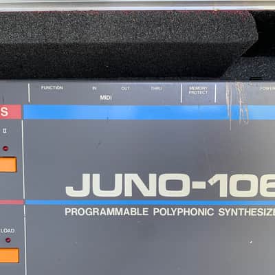 Roland Juno-106 with Flight Case image 6