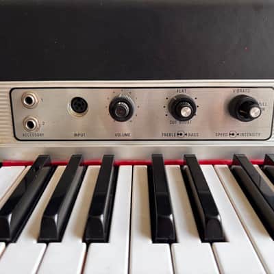 See Video! Vintage 1977 Rhodes Suitcase Piano 73-Key Electric Piano Serviced and Ready! image 7