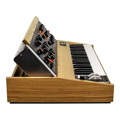 Moog Minimoog Model D Bob Moog Tribute Edition + Free SR Moog SoftCase image 3