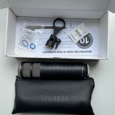 RODE Procaster microphone and PSA1+ broadcast arm, like new image 2
