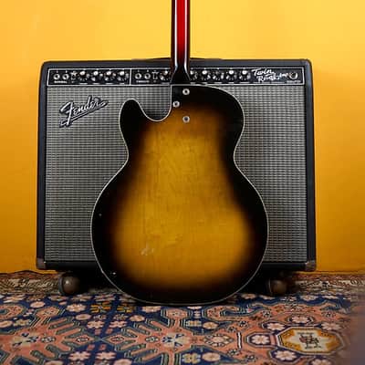Harmony H54 Rocket 1959 - 1967 - Brown Sunburst image 8