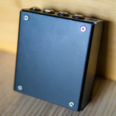 Strymon Iridium 2019 - Present - Black image 2