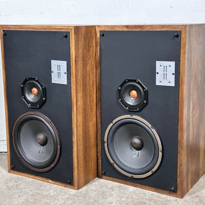 Vintage Infinity Qb 3-Way Floor Speaker Pair image 11