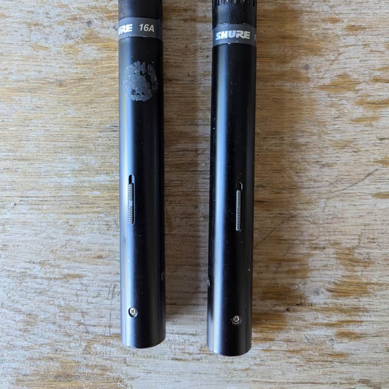 00’s Shure 16A Black