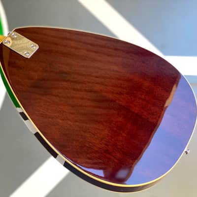 Limited Edition VOX Teardrop Bass - Sunburst image 4