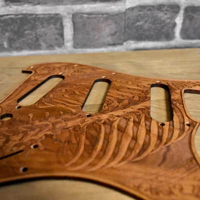 Handcrafted Cherrywood Pickguard for Fender Stratocaster HSS/SSS – Laser-Engraved Unique Design image 4