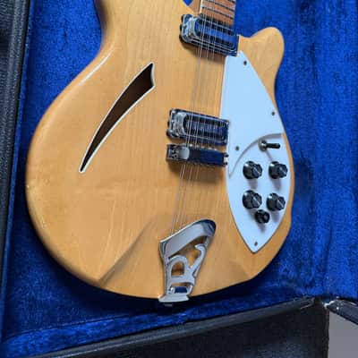 Rickenbacker 360/12 1967 - Mapleglo image 21