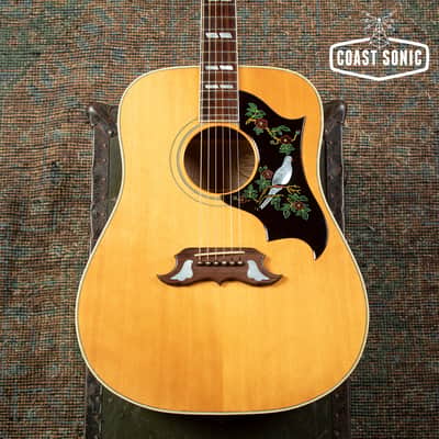 1993 Gibson Dove dreadnought acoustic, with hard case image 5