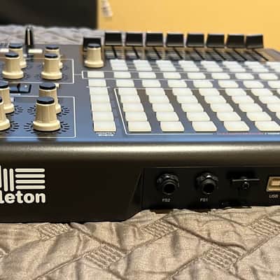 Akai APC40 MK1 Ableton Live Performance Controller + Akai/UDG Carrying Bag | Mint Condition image 7