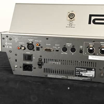 Roland M-400 48-Channel Live Digital Mixing Console CG01RKS Bild 12