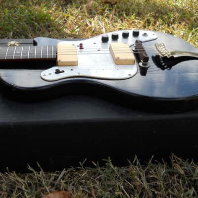 1964 Airline 7214 Amp in Case With Guitar Combo, 2 Pickup, Original, Plays Great! image 7