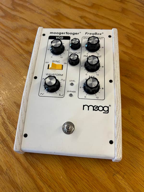 Moog MF-107 Moogerfooger FreqBox - White image 1