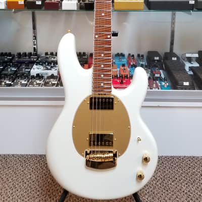 used Ernie Ball Music Man StingRay II Deluxe Cory Wong in Polaris White, MINT Condition with original Mono soft case!
