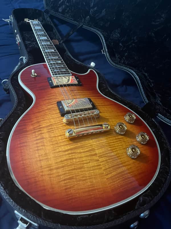 Save $125 on Gibson Les Paul Supreme!