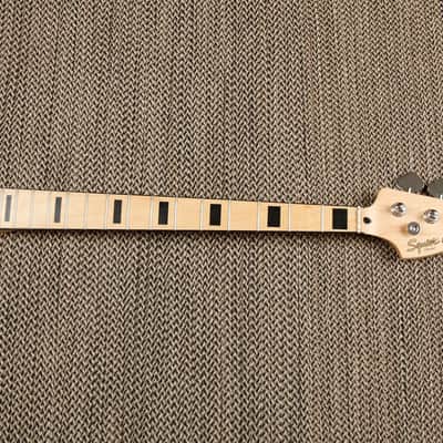 Squier Vintage Modified 70s Jazz Bass Neck & Tuners image 2