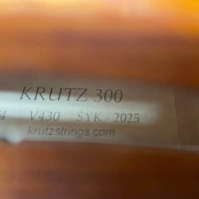 Krutz V430 300 Series Violin 4/4 Violin Outfit with Case and Bow image 5