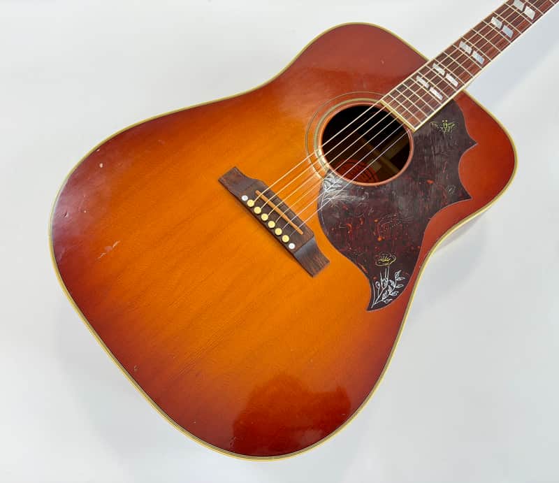 Gibson Hummingbird 2001 Vintage Cherry Sunburst | Reverb
