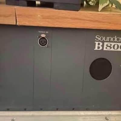 Soundcraft B800 broadcast / recording console image 3