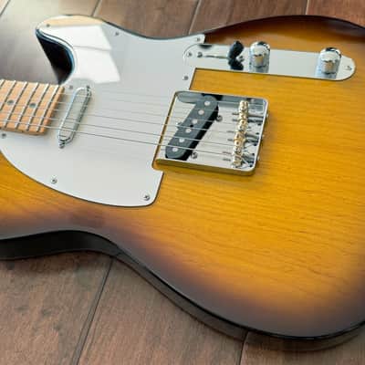 Suhr Classic T Antique Electric Guitar 2-Tone Tobacco Burst 87819 image 8