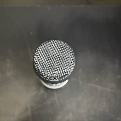 Audio-Technica AT3035 Large Diaphragm Cardioid Condenser Microphone 2010s - Silver image 3