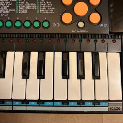 Casio  Tone Bank PT-88 32Key keyboard Synth 80s - Black Very Good Condition in Box with Users Manual booklets image 6