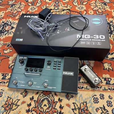 NuX MG-30 Versatile Modeling Guitar Processor with Footswitch Black image 2